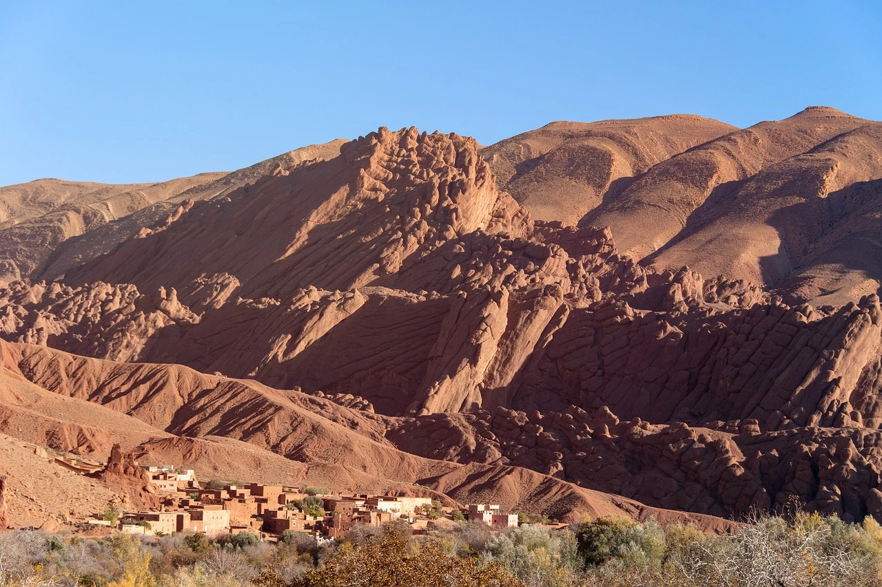 Ziz Valley oasis and Merzouga desert during Fes to Marrakech tour